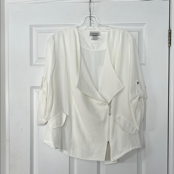 Marallis Jackets & Blazers - Elegant White Women's Blazer